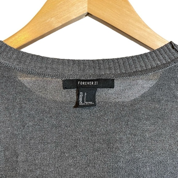 Forever 21 Sweater Women’s Crew-neck Grey-black Houndstooth Print Size L - Picture 9 of 12
